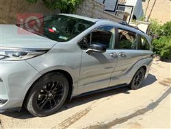 تويوتا سيينا